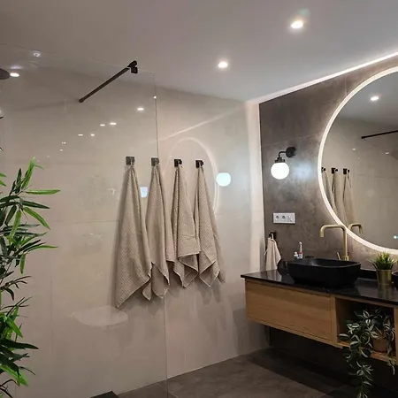 Big Sun Terrace Renovated 2-bedroom Luxury Duplex * Mogán